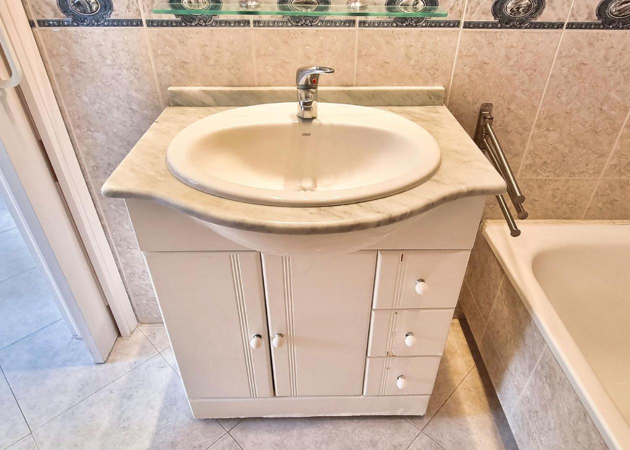 Skol 440. Nice 1 Bed Apartment With Sea Views In Marbella Centre. Eksteriør bilde